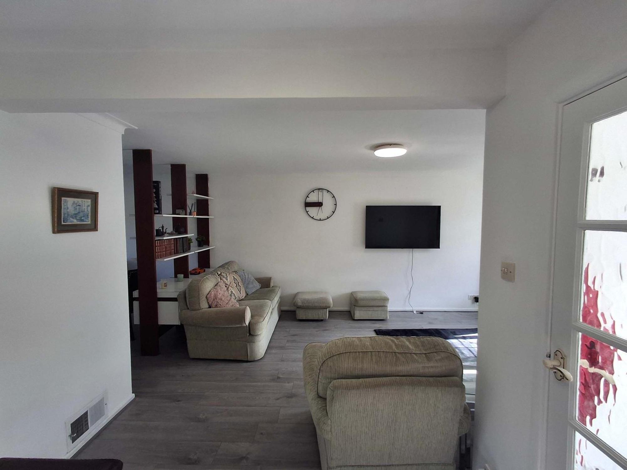 Nicely Decorated 3 Bedroom House Near Heathrow, London Staines-upon-Thames Buitenkant foto